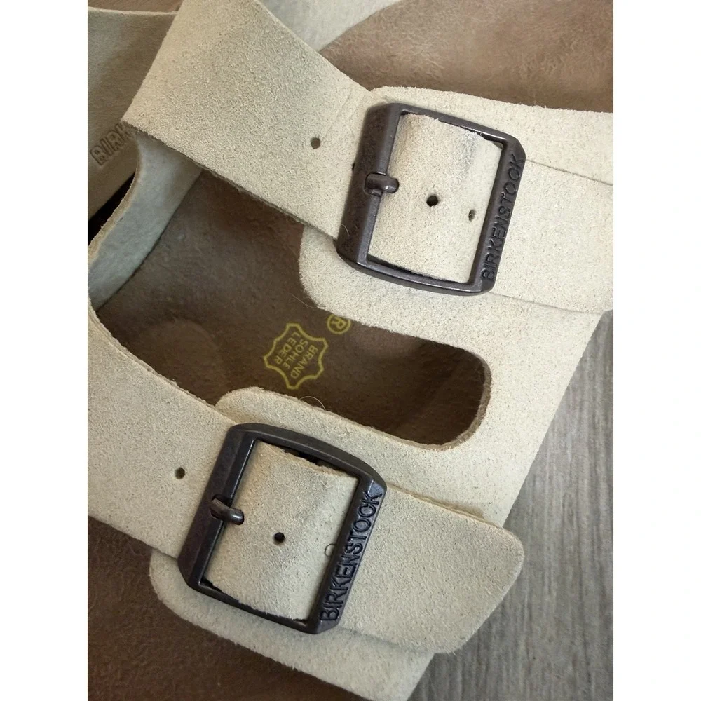 Birkenstock Arizona Women's Size 39 / 8 US‎ Tan Beige Suede Leather Minimalist